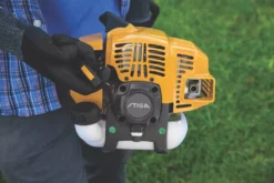 Stiga GT 330 A 25.4cc Split Curved Shaft 2-Stroke Petrol Grass Trimmer -Garden Tools 237RV A7