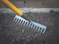 Roughneck Sharp Edge Soil Rake 350mm -Garden Tools 406KG A3