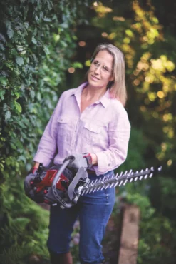 Mountfield MHT 2322 60cm 22.5cc Hedge Trimmer -Garden Tools 416KT A7