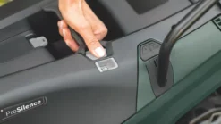 Bosch UniversalRotak 36-550 36V 1 X 4.0Ah Li-Ion Brushless Cordless 36cm Lawn Mower -Garden Tools 727PR A2