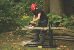 Roughneck Loggers Mate 24cm Log Capacity Log Saw Horse -Garden Tools 76387 A4
