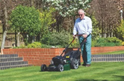 Webb WER21HW4 53cm 163cc Self-Propelled Rotary Petrol Lawn Mower -Garden Tools 846PP A8